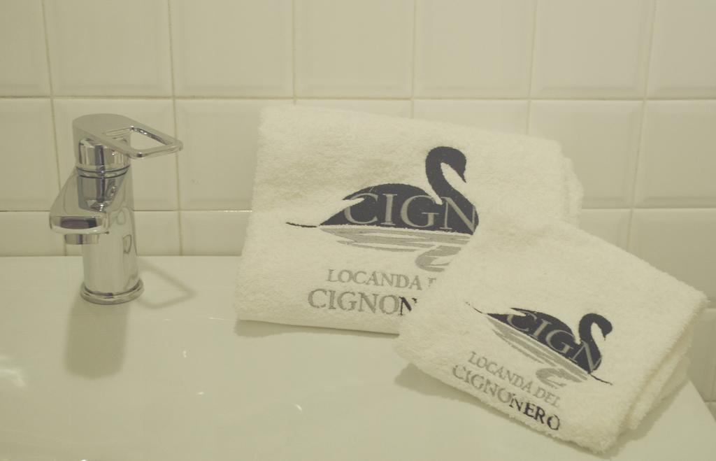Residenza D'Epoca Locanda Del Cigno Nero Sant'Olcese Exteriör bild